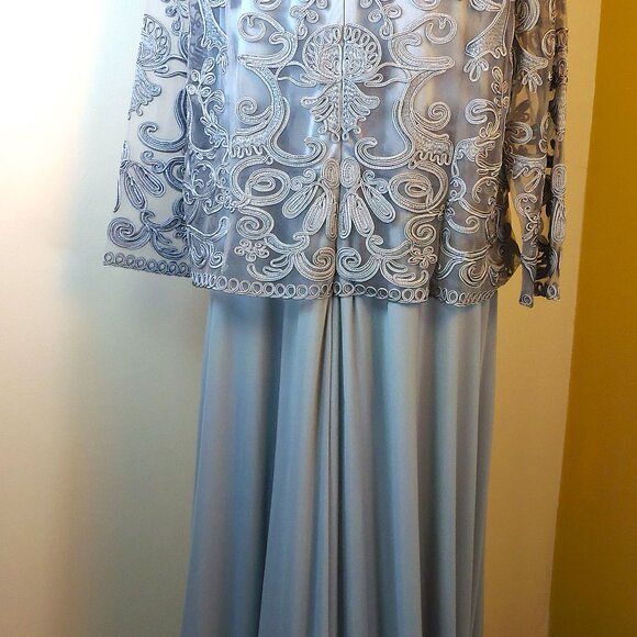 The Soulmates Soutache Lace Women's 2X Gray-Blue Evening Dress is a stunning gow - Picture 14 of 14